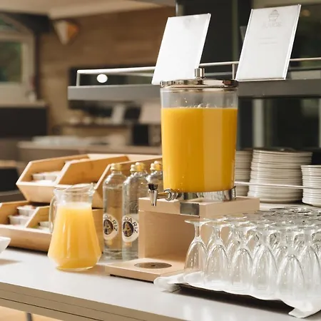 Hotel Urdanibia Park 3*