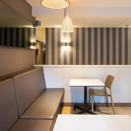 Hotell Urdanibia Park Irun